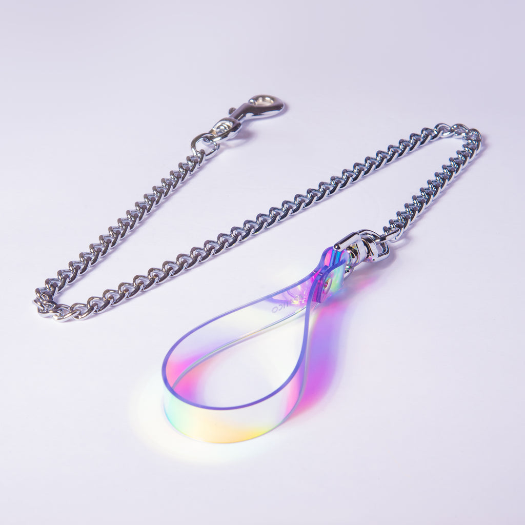 Holographic Chain Leash