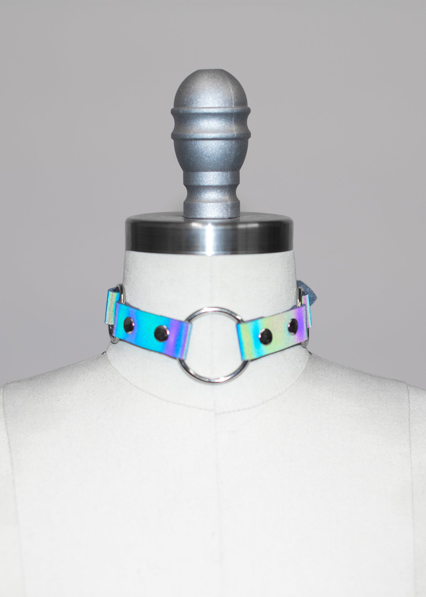 Reflective Rainbow Linked O-Ring Choker Collar