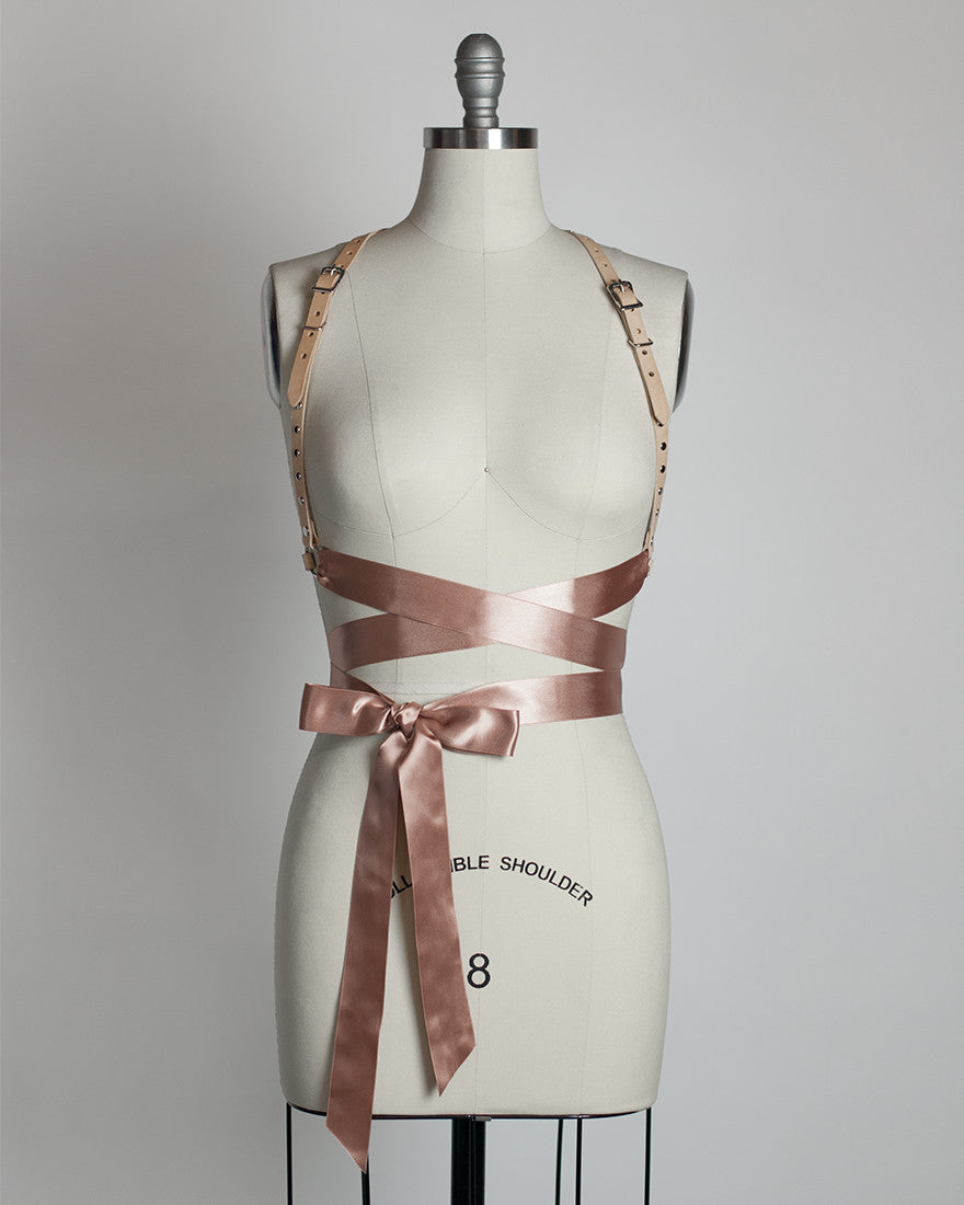 STUDDED CONTESSA HARNESS - APATICO - 1