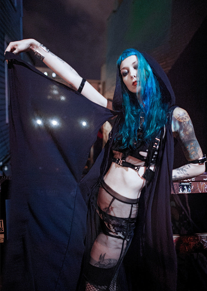 DRAPED CAPE HARNESS - APATICO - 7