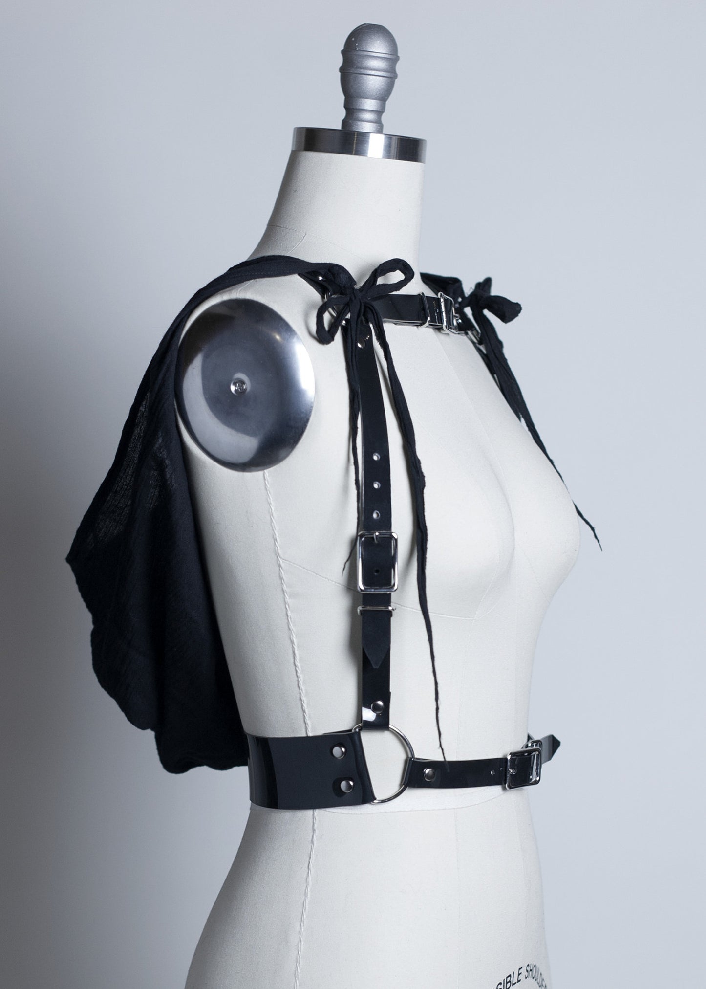 Wraith Hooded Harness - APATICO - 3