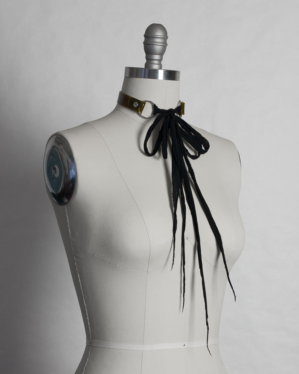 Wraith Bow Choker Collar - APATICO - 2