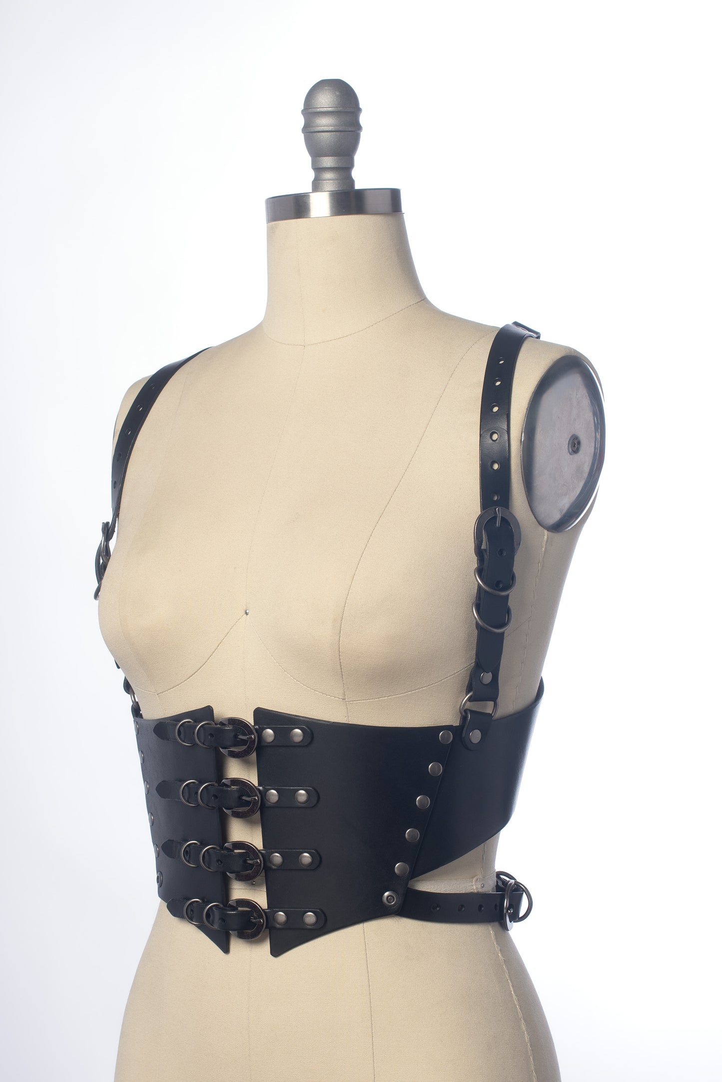 Izzy Harness