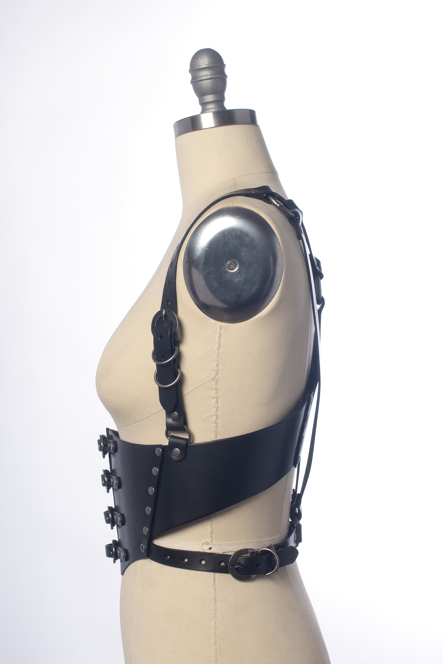 Izzy Harness