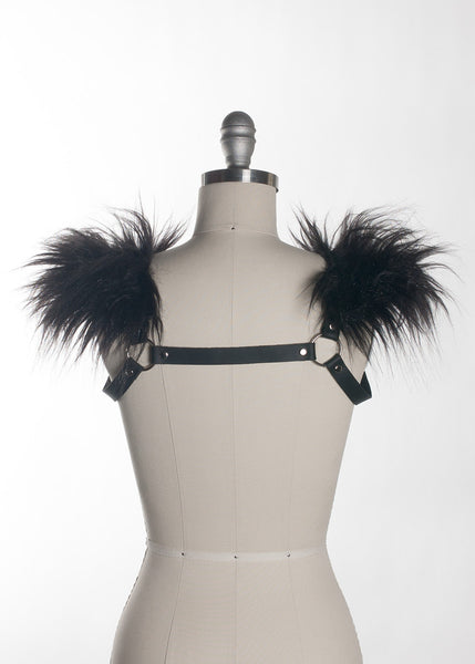 Gothic leather harness with faux fur shoulders - Back