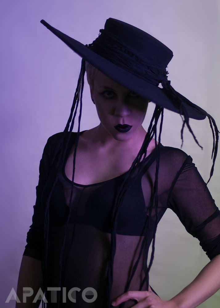 SUSPIRIA HAT - APATICO - 2