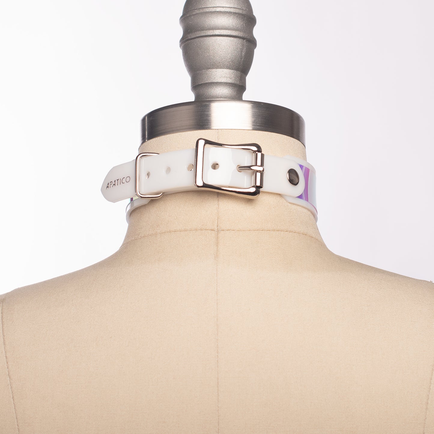 Opalescent O Ring Choker Collar