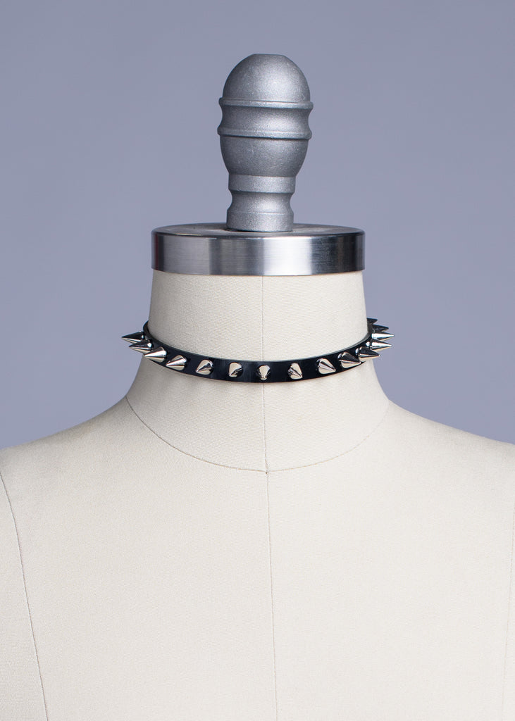 Apatico - Mini Spiked Choker Collar - Black PVC - Goth Punk 90s Necklace Small/Medium / Translucent Red PVC