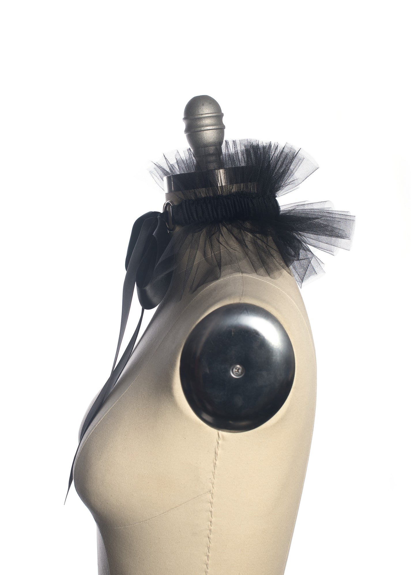 Apatico - Rococo Ruffle Choker Collar - Black Tulle - Gothic Doll