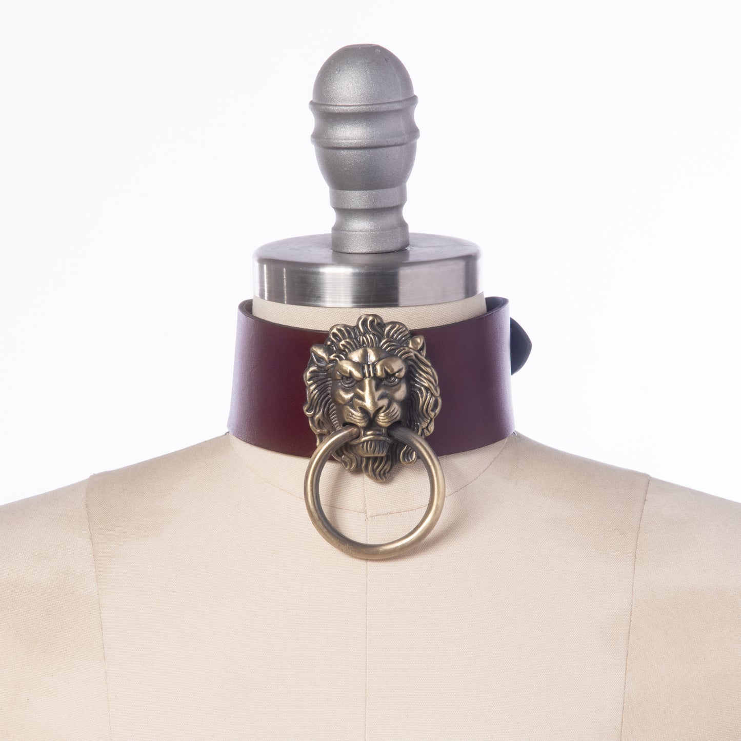 Oxblood XL Leo Lion Choker Collar