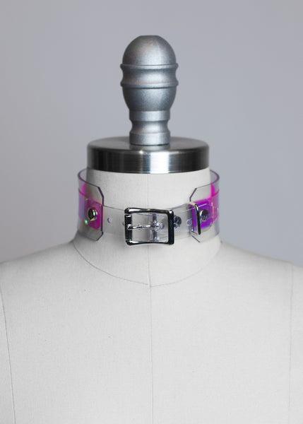 TROUBLE HOLOGRAPHIC CHOKER COLLAR - APATICO - 4