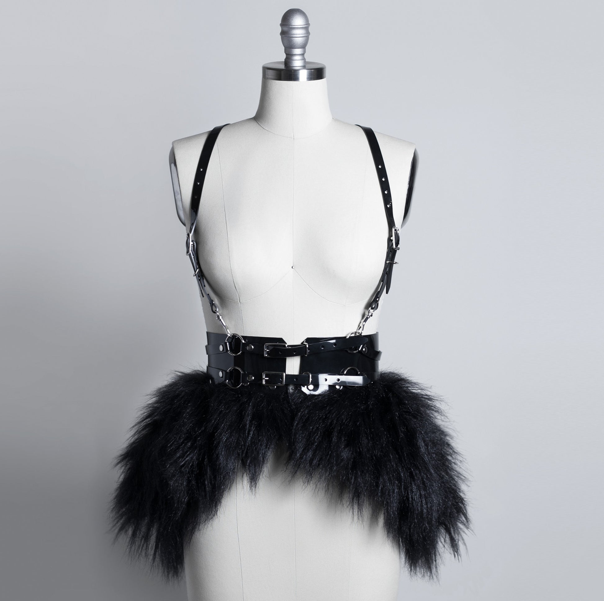 FUR BUSTLE PEPLUM HARNESS - APATICO - 1