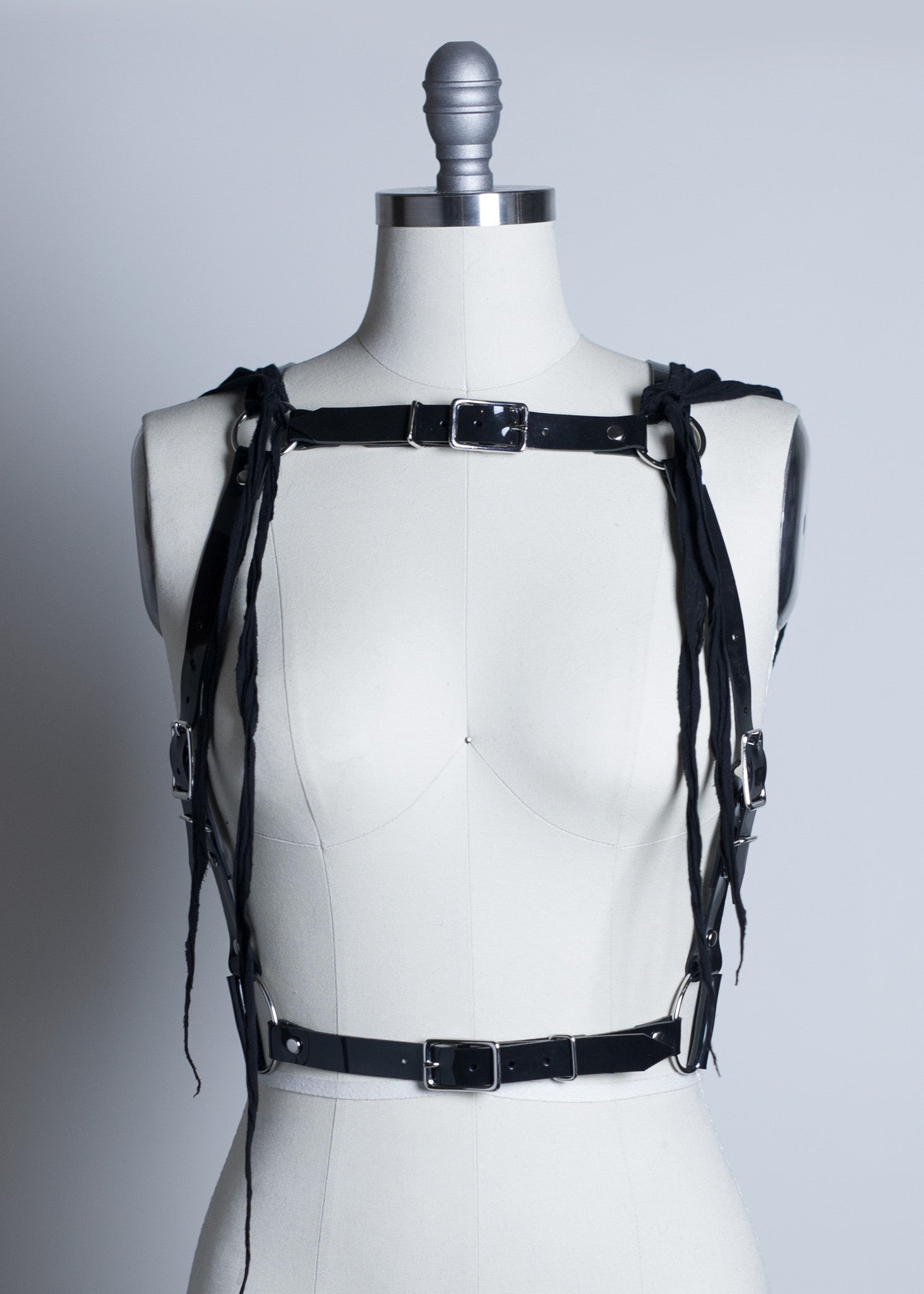 Wraith Hooded Harness - APATICO - 2